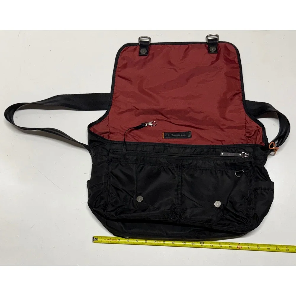 Tumi T-Tech Essential Gear Messenger‎ Bag Black Nylon Laptop Crossbody 57574D